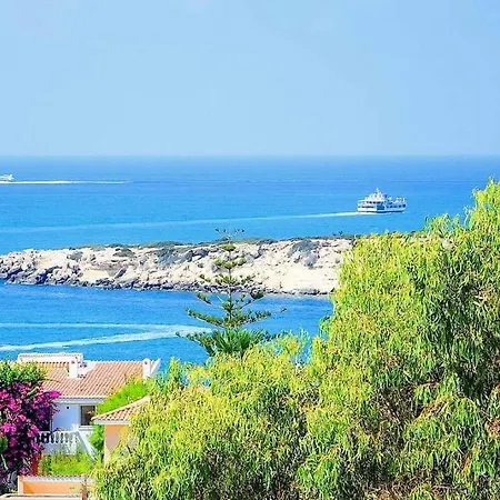 Mansion View - By Apricus Holidays *