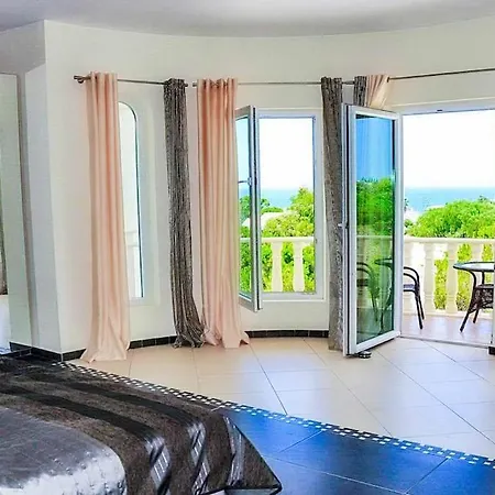 Mansion View - By Apricus Holidays Hotel *