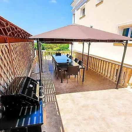 Mansion View - By Apricus Holidays * Peyia